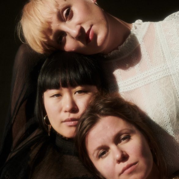 Björk, Julia Holter, Mayuko